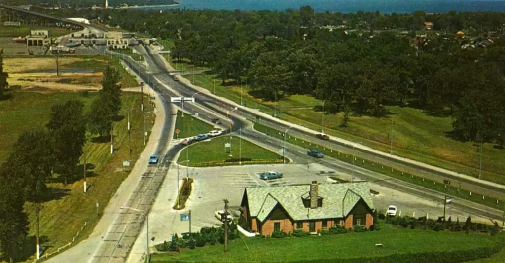 highway 402